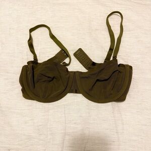 32D CUUP Balconette Olive Green